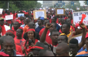 REAPPORTION OUR CUBICLES OR FACE OUR WRATH – HO CENTRAL MARKET TRADERS ASSOCIATION.