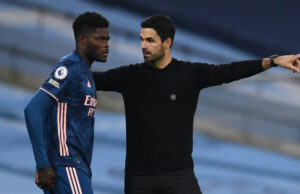 Why Partey did not do against Man City MANCHESTER, ENGLAND - OCTOBER 17: Thomas Partey of Arsenal gets some instructions from Arsenal Manager Mikel Arteta during the Premier League match between Manchester City and Arsenal at Etihad Stadium on October 17, 2020 in Manchester, England. (Photo by David Price/Arsenal FC via Getty Images)