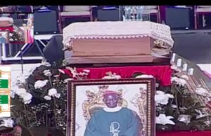 Akufo-Addo, others mourn late Most Rev Dr Asante-Antwi