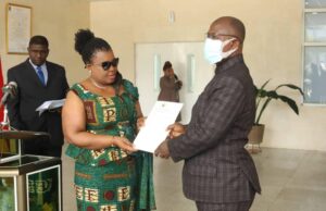 Diaspora association in Sweden, Denmark donate to COVID-19 fund