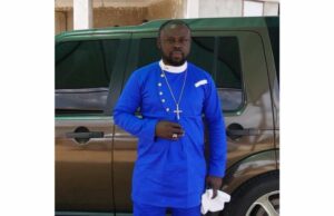 Osofo Appiah beaten to a pulp on the streets