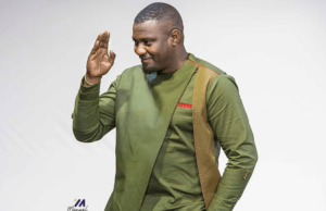 John Dumelo ‘wins’ minister’s heart