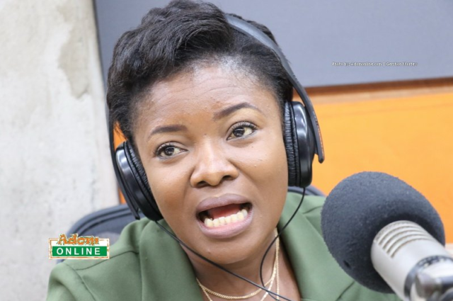 Ohemaa-Mercy-in-Adom-FM-studio