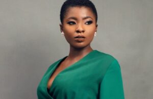 Ahuofe Patri turns heads on social media with her emerald green outfit