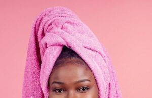 WHAT IS RETINOL AND HOW DOES IT WORK?